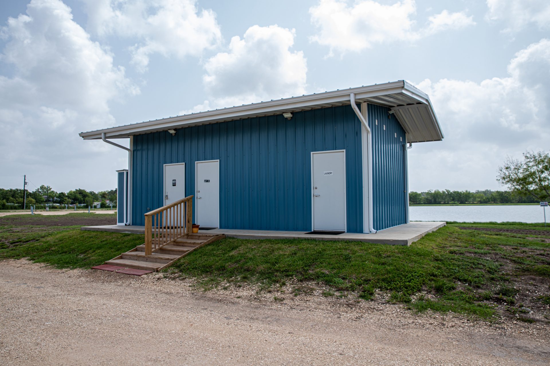 Photo Gallery Of Freeport Friendly RV Park In Freeport Texas